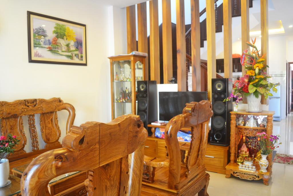 Azalea Homestay Hoi An Eksteriør billede