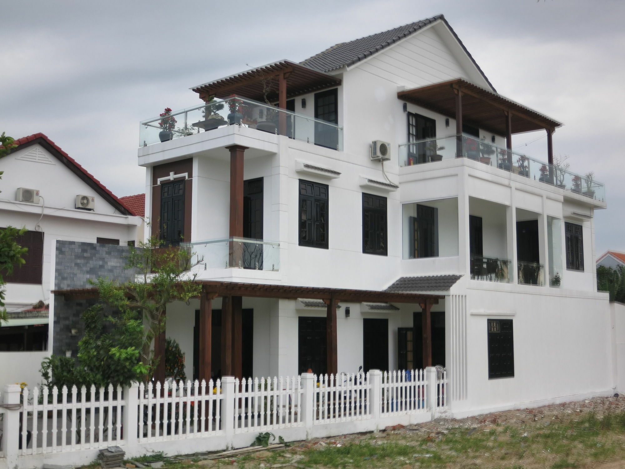 Azalea Homestay Hoi An Eksteriør billede
